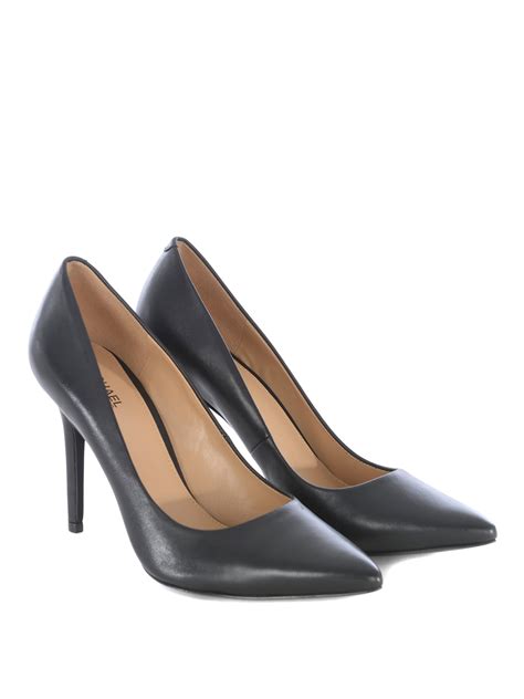 michael kors claire black pumps 8.5